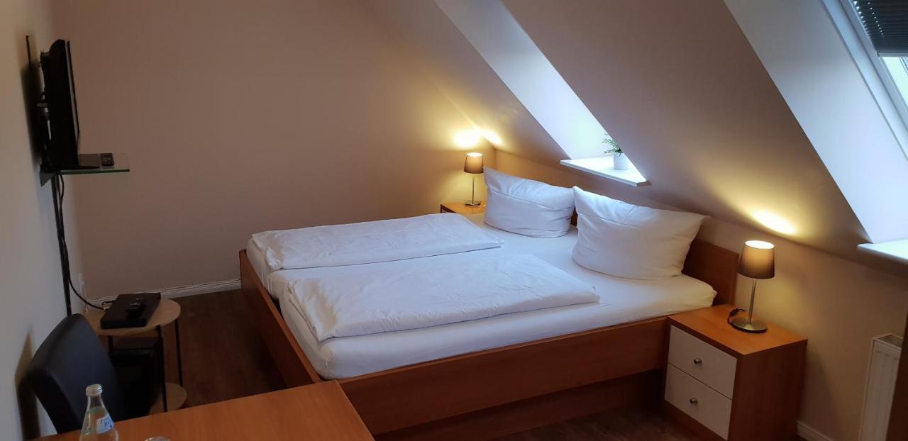 Airport Hotel One Aparthotel Sylt Ngoại thất bức ảnh