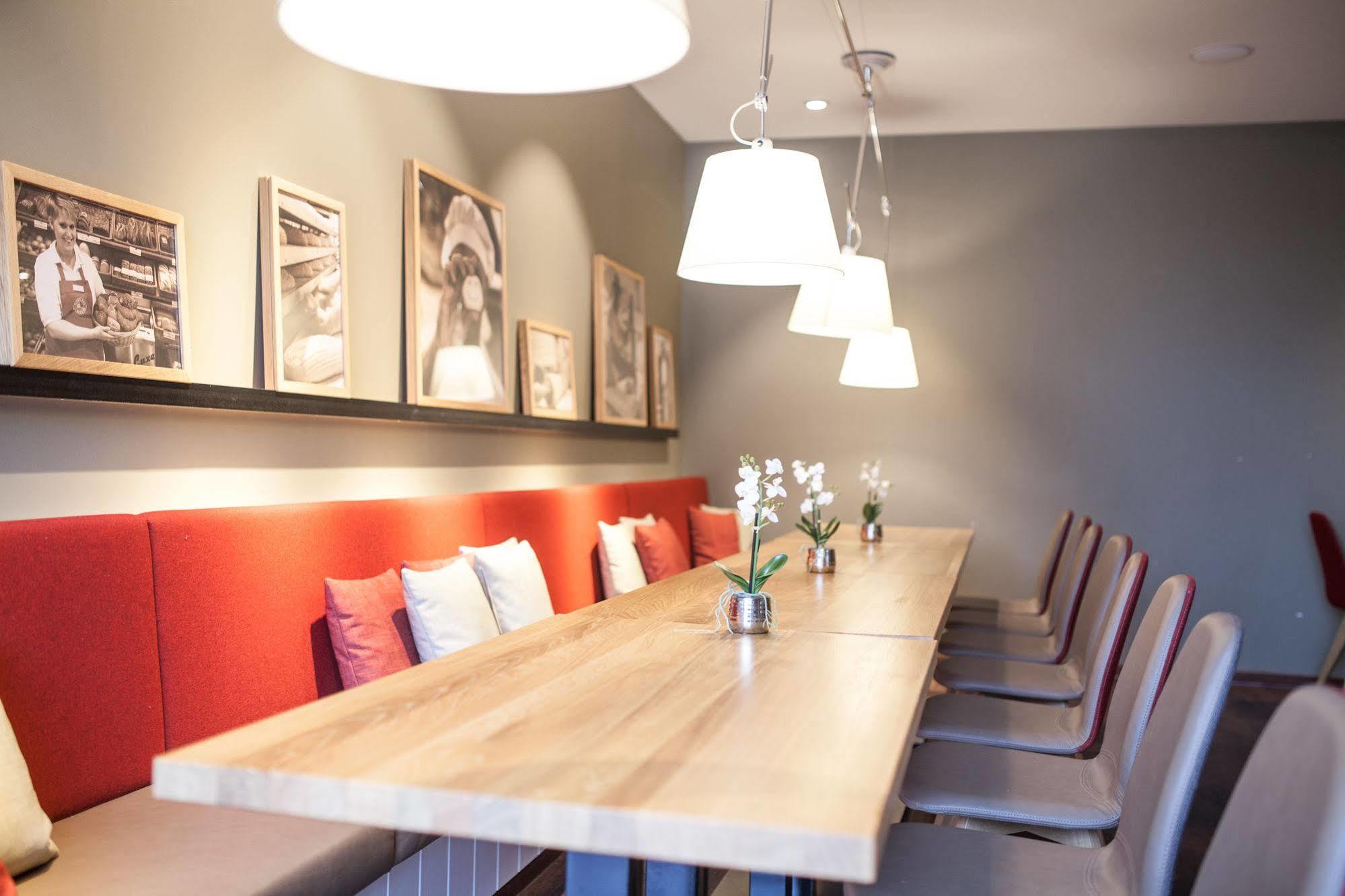 Airport Hotel One Aparthotel Sylt Ngoại thất bức ảnh